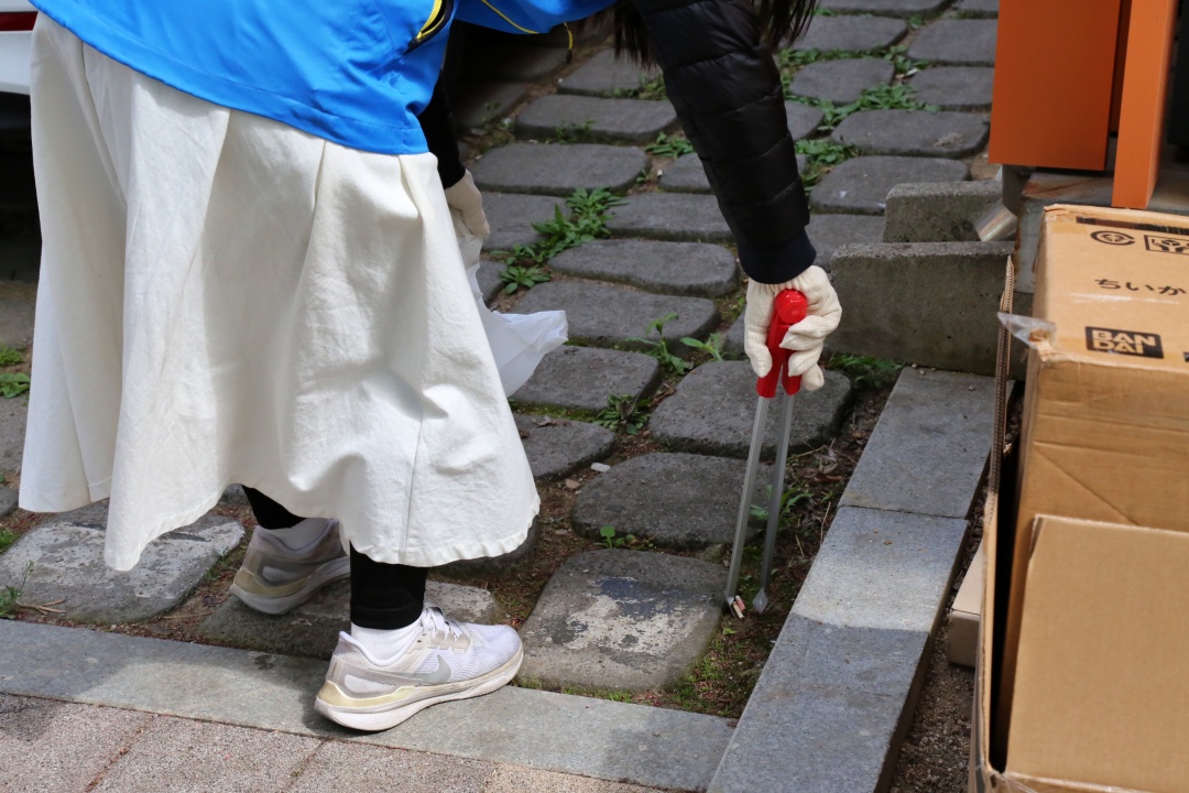 애경산업, '지구의 날' 맞아 플로깅으로 친환경 경영 실천(4).JPG