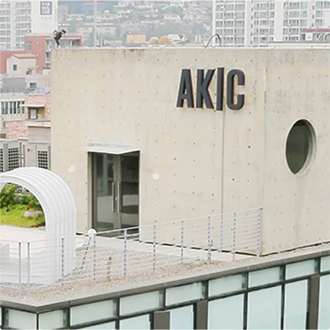akic